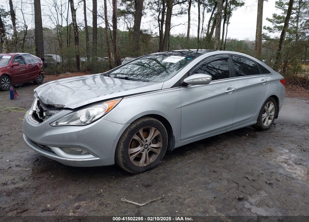 2013 HYUNDAI SONATA VIN: 5NPEC4AC8DH601906