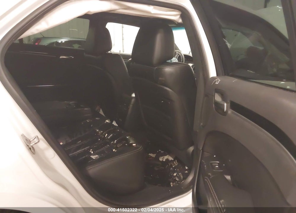 2017 CHRYSLER 300 VIN: 2C3CCAGG0HH631534
