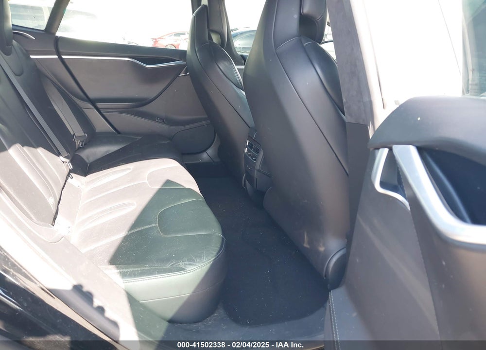 2017 TESLA MODEL S VIN: 5YJSA1E15HF204254