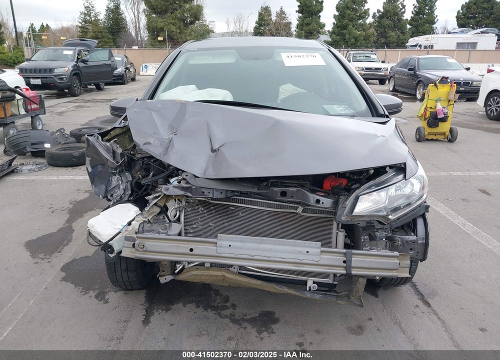 2018 HONDA FIT VIN: 3HGGK5H45JM708922