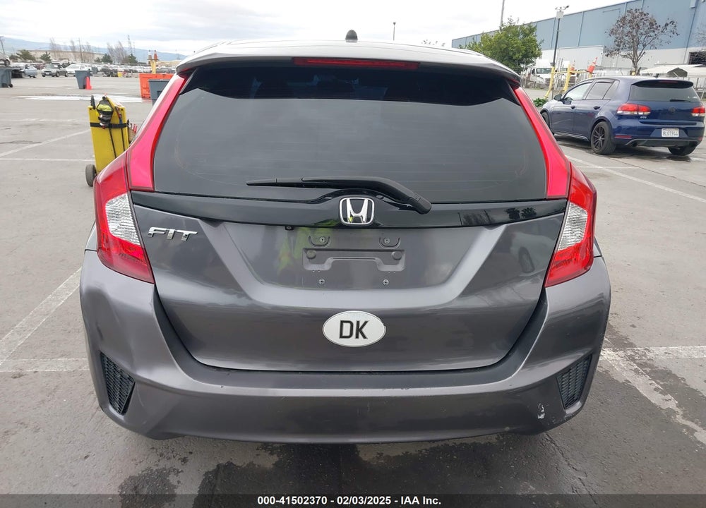 2018 HONDA FIT VIN: 3HGGK5H45JM708922