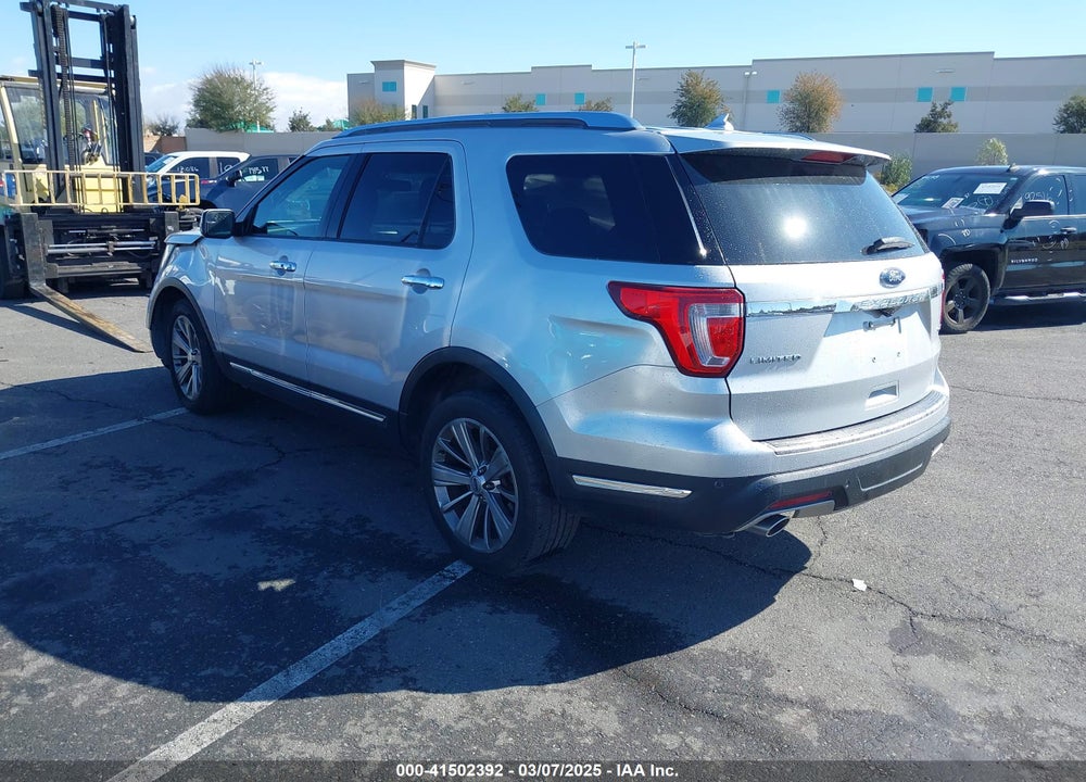 2018 FORD EXPLORER LIMITED VIN: 1FM5K8F8XJGA43518