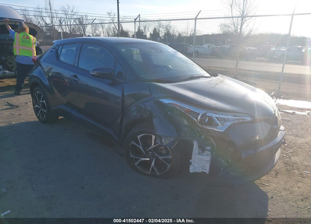 2018 TOYOTA C-HR VIN: NMTKHMBXXJR029117