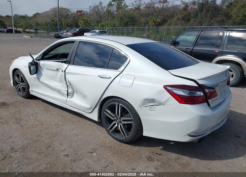 2017 HONDA ACCORD VIN: 1HGCR2F54HA037786