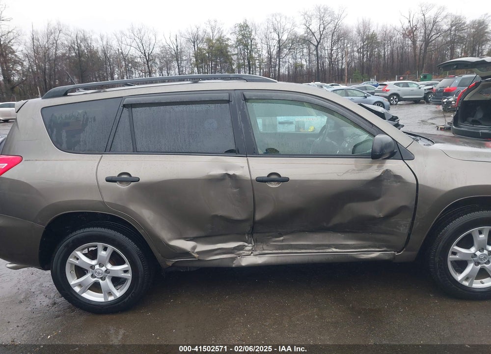 2011 TOYOTA RAV4 BASE V6 VIN: JTMBK4DV0B5099585