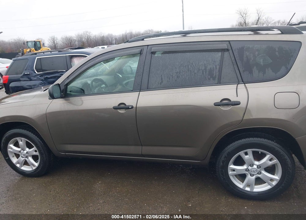 2011 TOYOTA RAV4 BASE V6 VIN: JTMBK4DV0B5099585