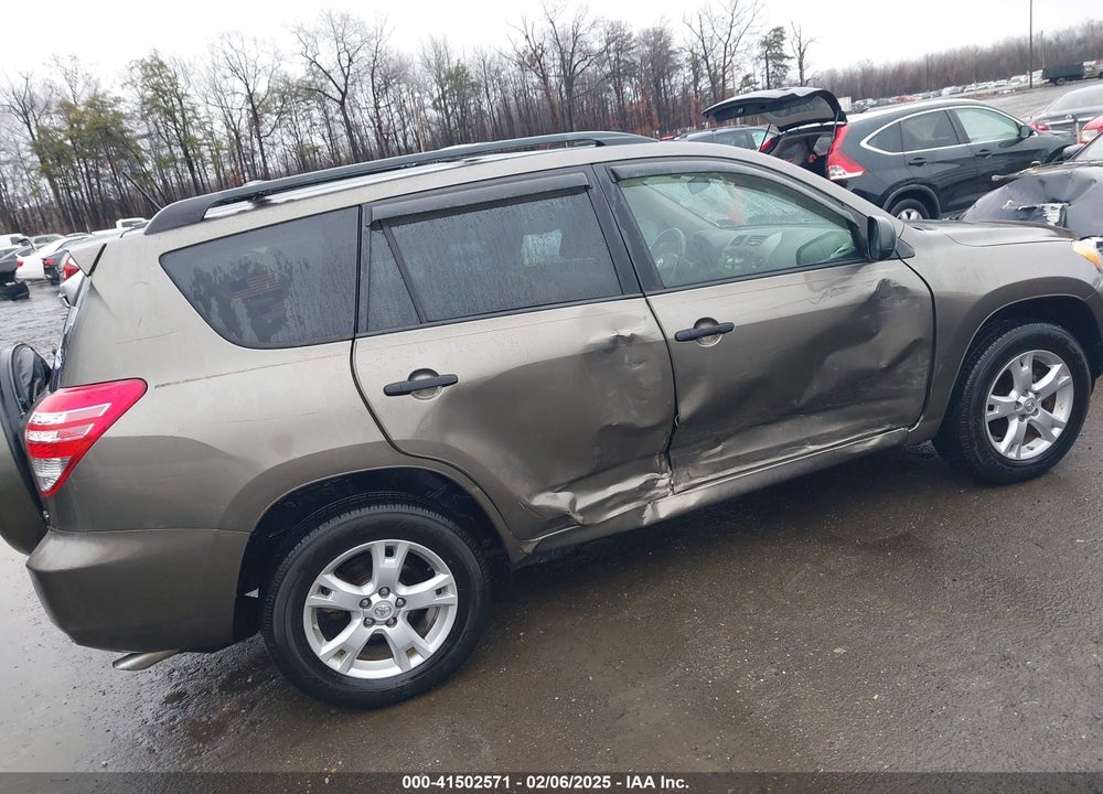 2011 TOYOTA RAV4 BASE V6 VIN: JTMBK4DV0B5099585