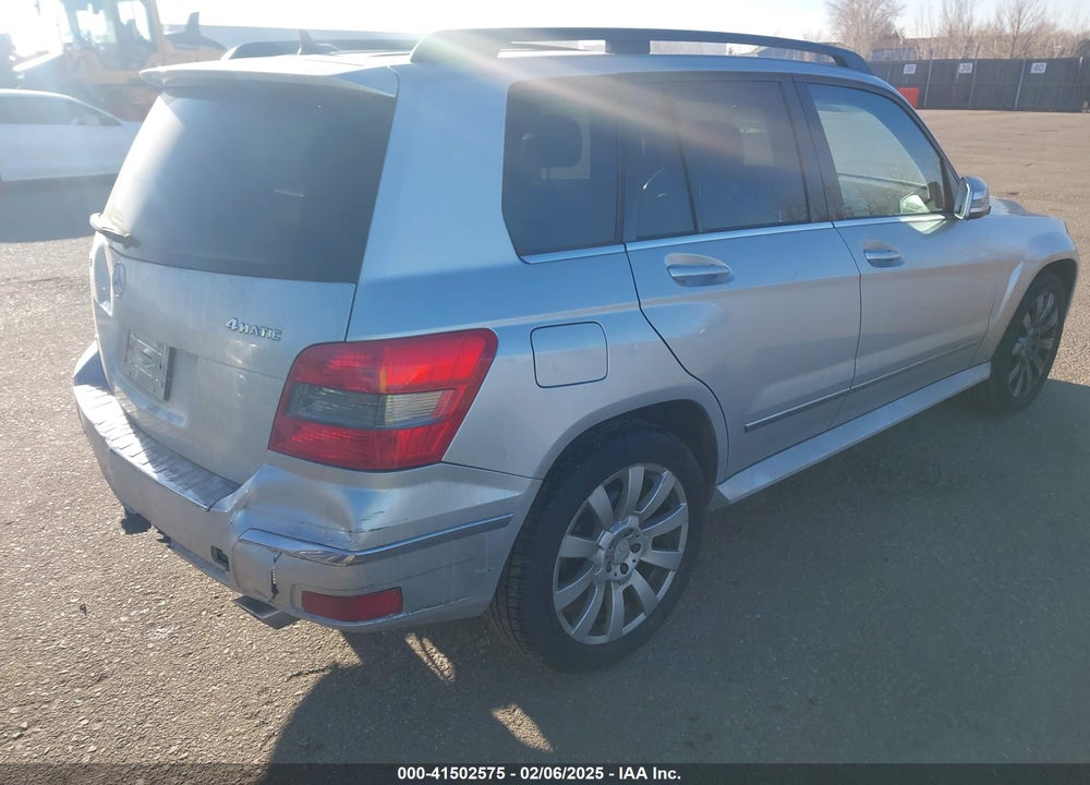2010 MERCEDES-BENZ GLK 350 4MATIC VIN: WDCGG8HB1AF493114