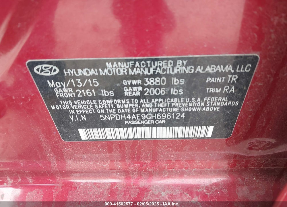 2016 HYUNDAI ELANTRA VIN: 5NPDH4AE9GH696124