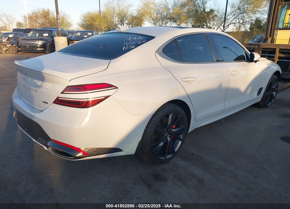 2022 GENESIS G70 3.3T RWD VIN: KMTG54TE4NU097803