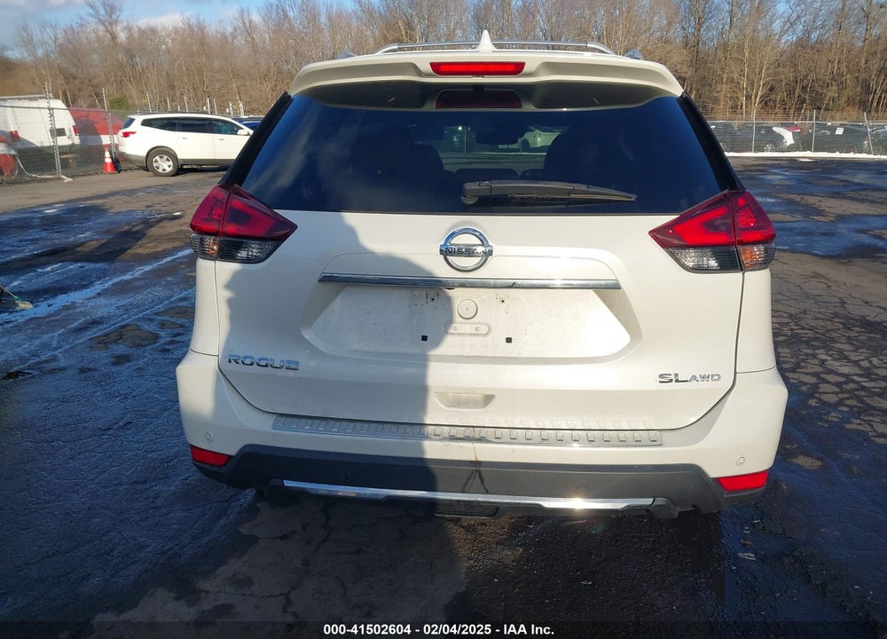 2019 NISSAN ROGUE SL VIN: 5N1AT2MV9KC840868