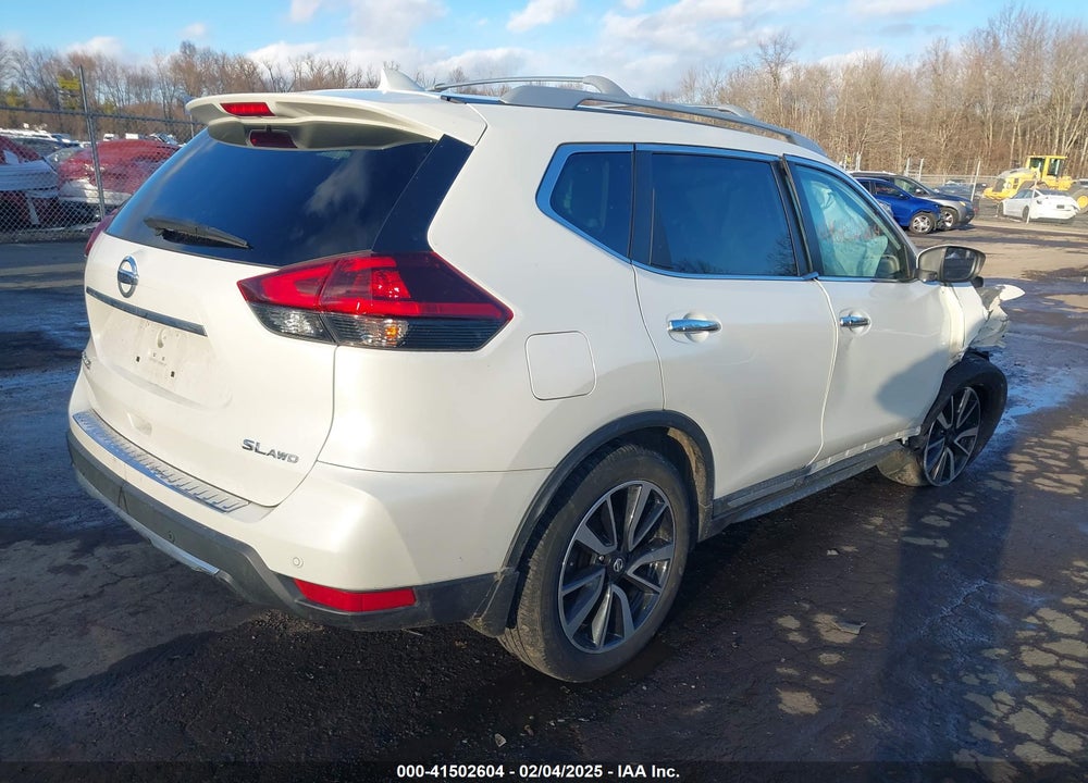 2019 NISSAN ROGUE SL VIN: 5N1AT2MV9KC840868