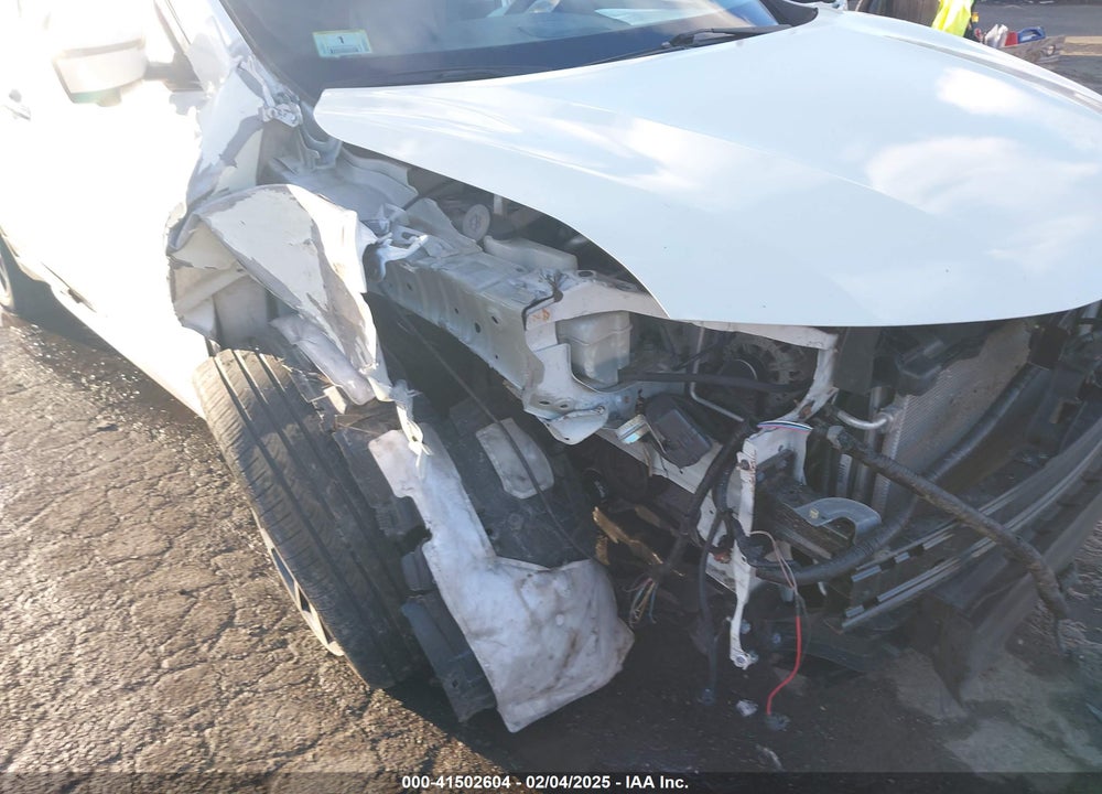 2019 NISSAN ROGUE SL VIN: 5N1AT2MV9KC840868
