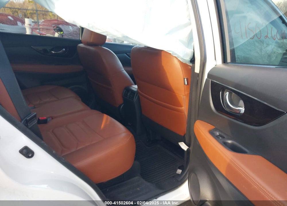 2019 NISSAN ROGUE SL VIN: 5N1AT2MV9KC840868