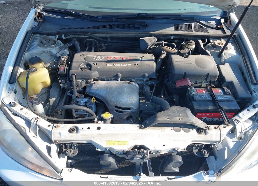 2003 TOYOTA CAMRY LE VIN: JTDBE32K330231585