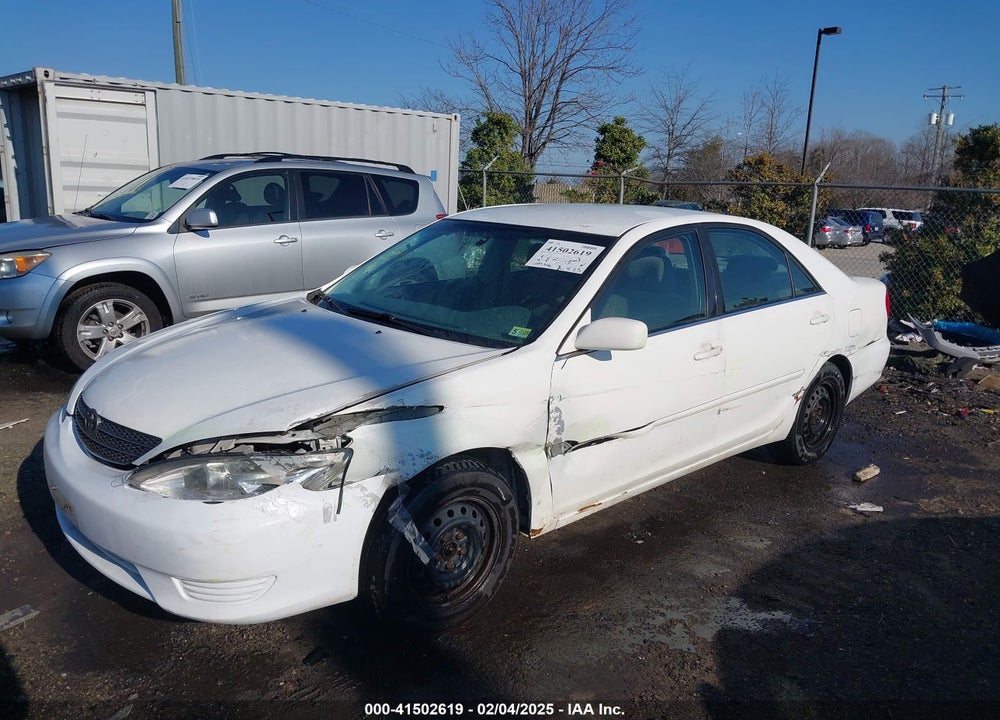 2003 TOYOTA CAMRY LE VIN: JTDBE32K330231585