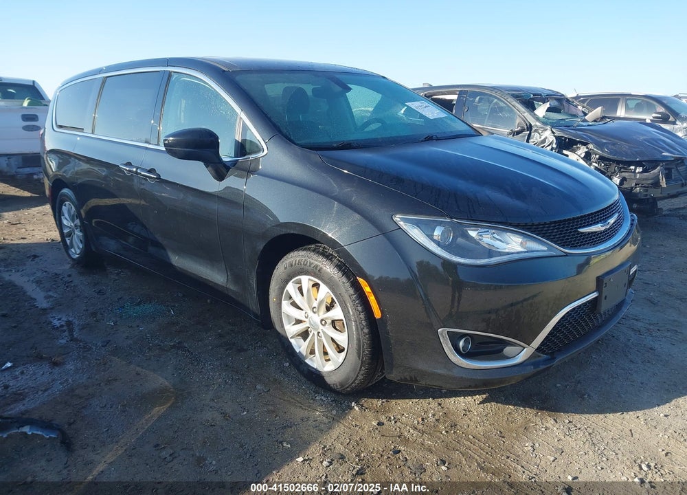 2018 CHRYSLER PACIFICA TOURING PLUS VIN: 2C4RC1FG0JR132658