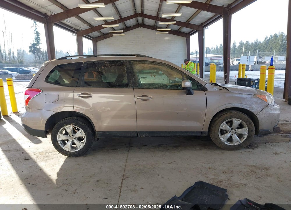 2014 SUBARU FORESTER 2.5I PREMIUM VIN: JF2SJAEC4EH528343