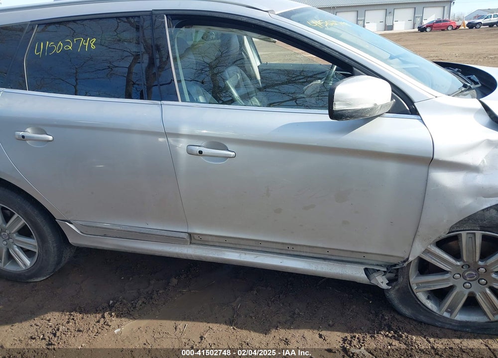 2016 VOLVO XC60 VIN: YV449MRK6G2917913