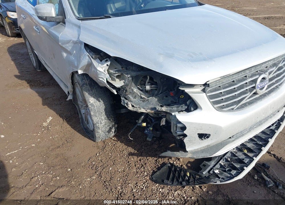 2016 VOLVO XC60 VIN: YV449MRK6G2917913