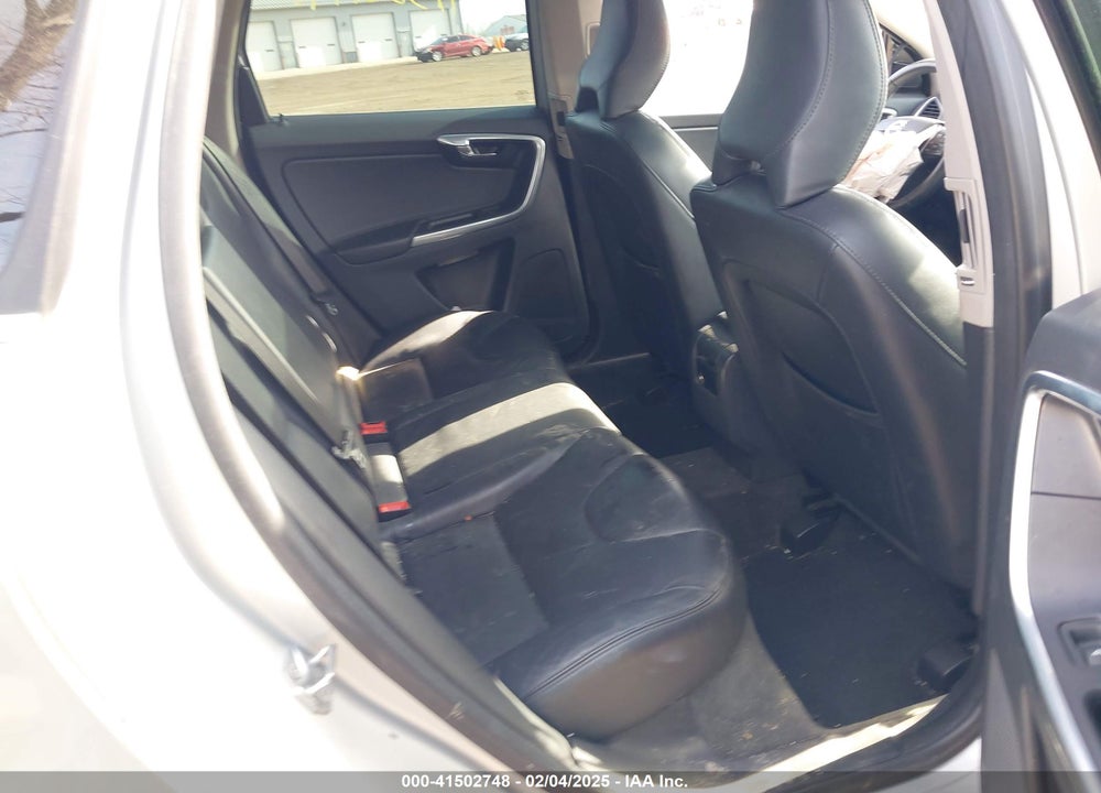 2016 VOLVO XC60 VIN: YV449MRK6G2917913