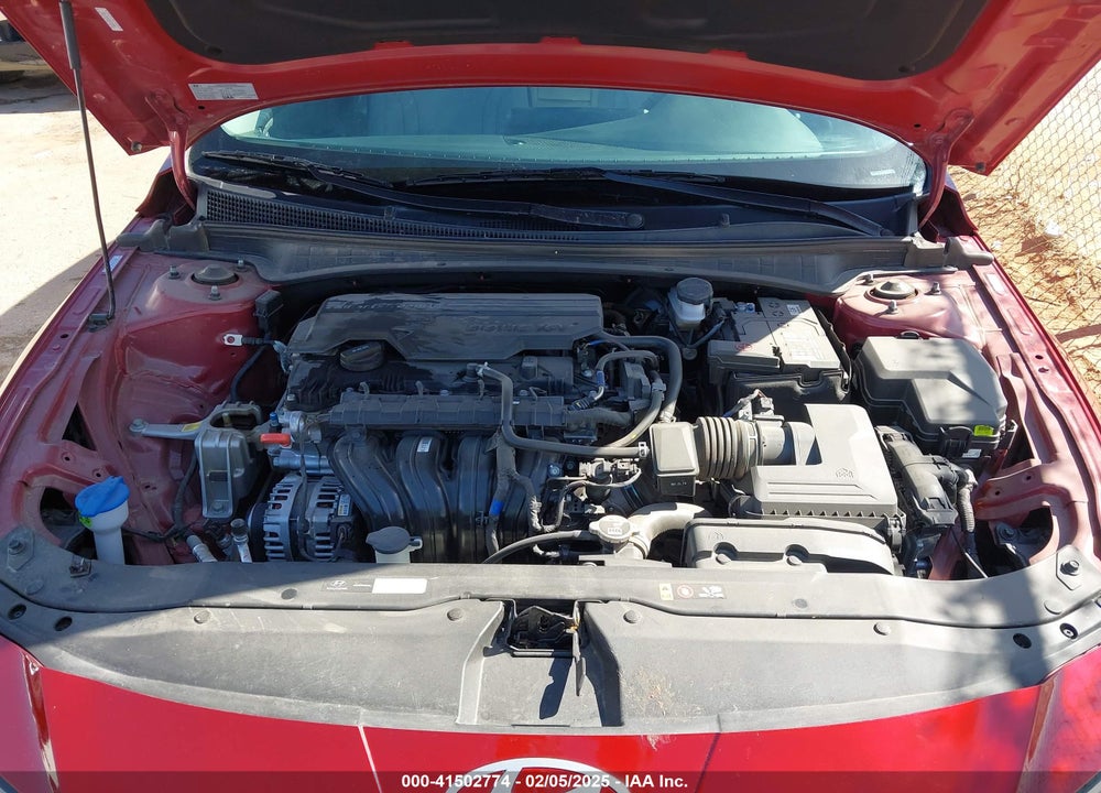 2024 HYUNDAI ELANTRA VIN: KMHLP4DG4RU742006