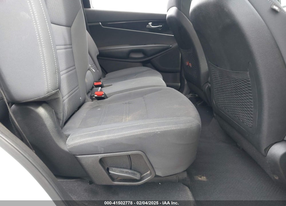 2017 KIA SORENTO VIN: 5XYPG4A55HG220798