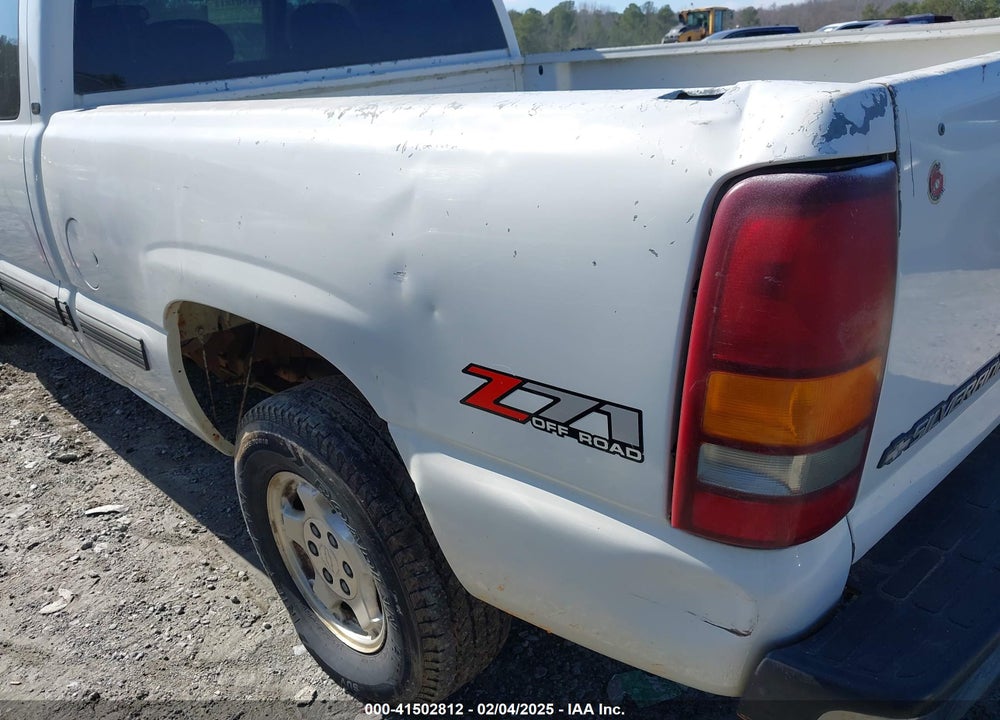 2002 CHEVROLET SILVERADO 1500 LT VIN: 2GCEK19T321373124