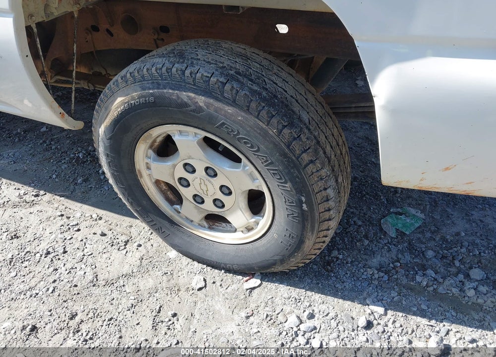 2002 CHEVROLET SILVERADO 1500 LT VIN: 2GCEK19T321373124