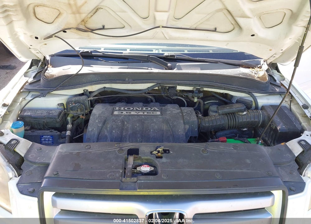 2008 HONDA PILOT VIN: 5FNYF18638B035645