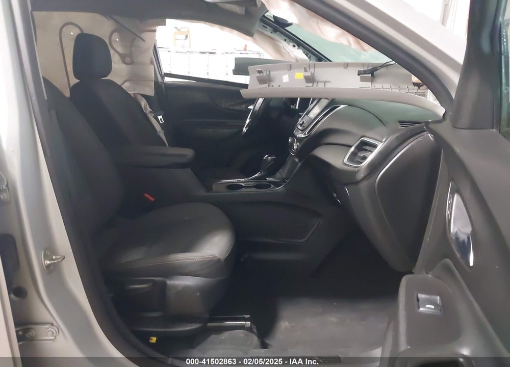 2018 CHEVROLET EQUINOX LT VIN: 2GNAXJEV0J6299533