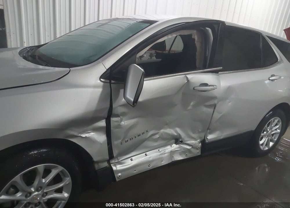 2018 CHEVROLET EQUINOX LT VIN: 2GNAXJEV0J6299533