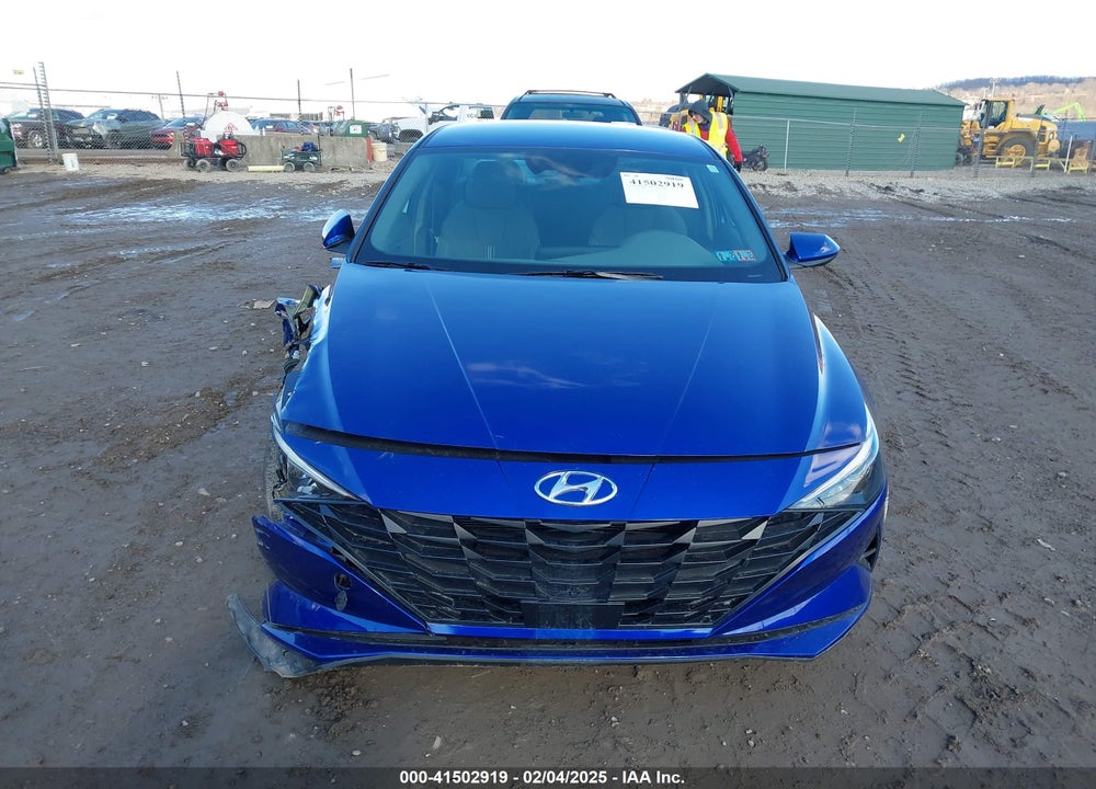 2023 HYUNDAI ELANTRA VIN: KMHLS4AG3PU569773