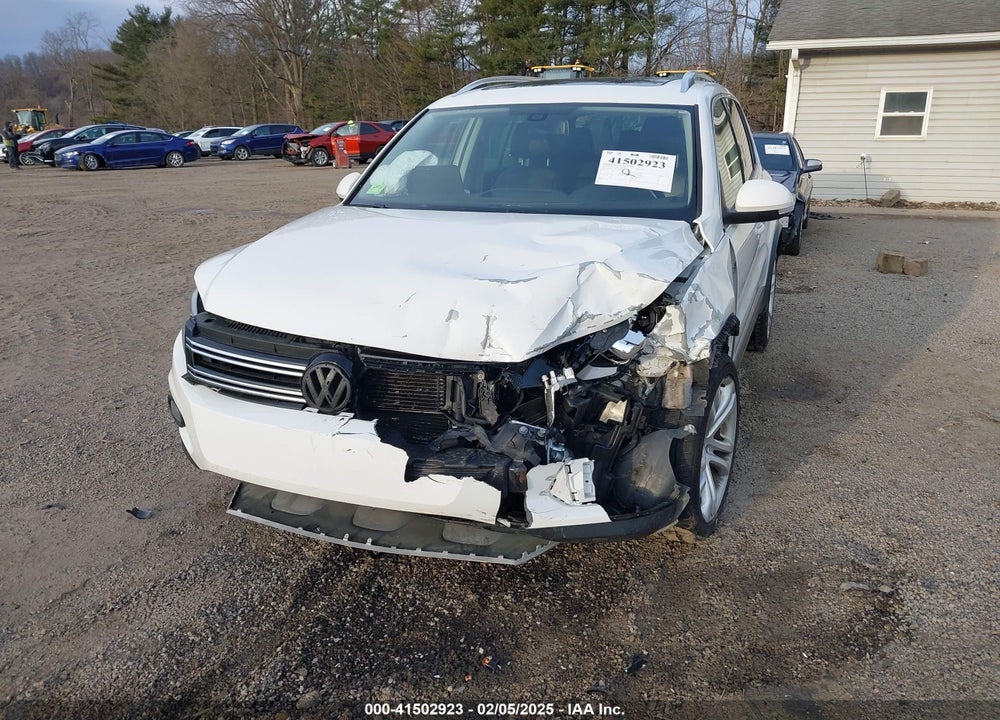 2012 VOLKSWAGEN TIGUAN SEL VIN: WVGBV7AX9CW571157