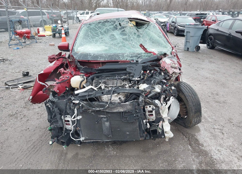 2015 JEEP CHEROKEE VIN: 1C4PJMCB8FW660213