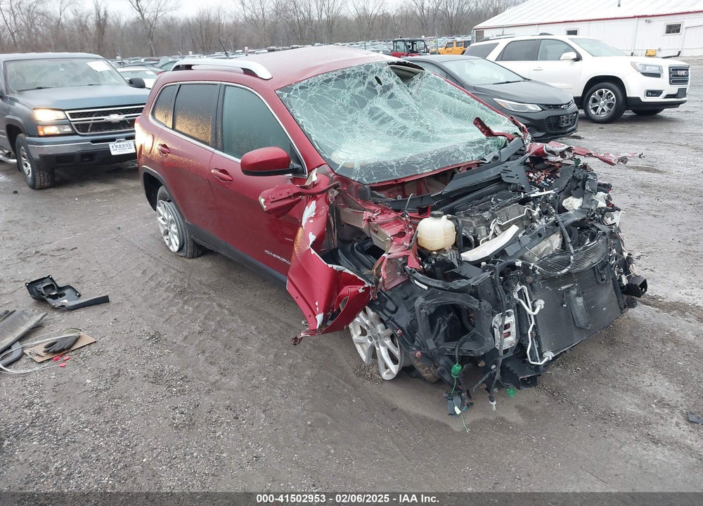 2015 JEEP CHEROKEE VIN: 1C4PJMCB8FW660213