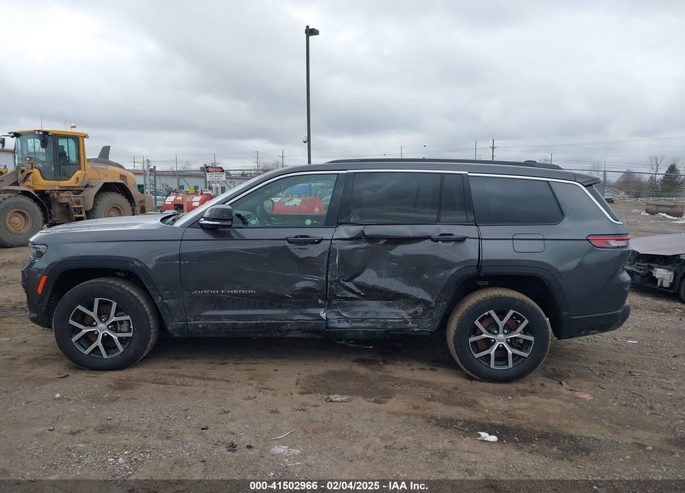 2024 JEEP GRAND CHEROKEE L LIMITED 4X4 VIN: 1C4RJKBG8R8542522