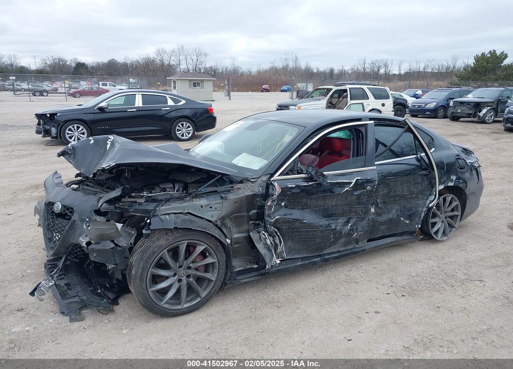 2017 ALFA ROMEO GIULIA VIN: ZARFAEBN6H7542337
