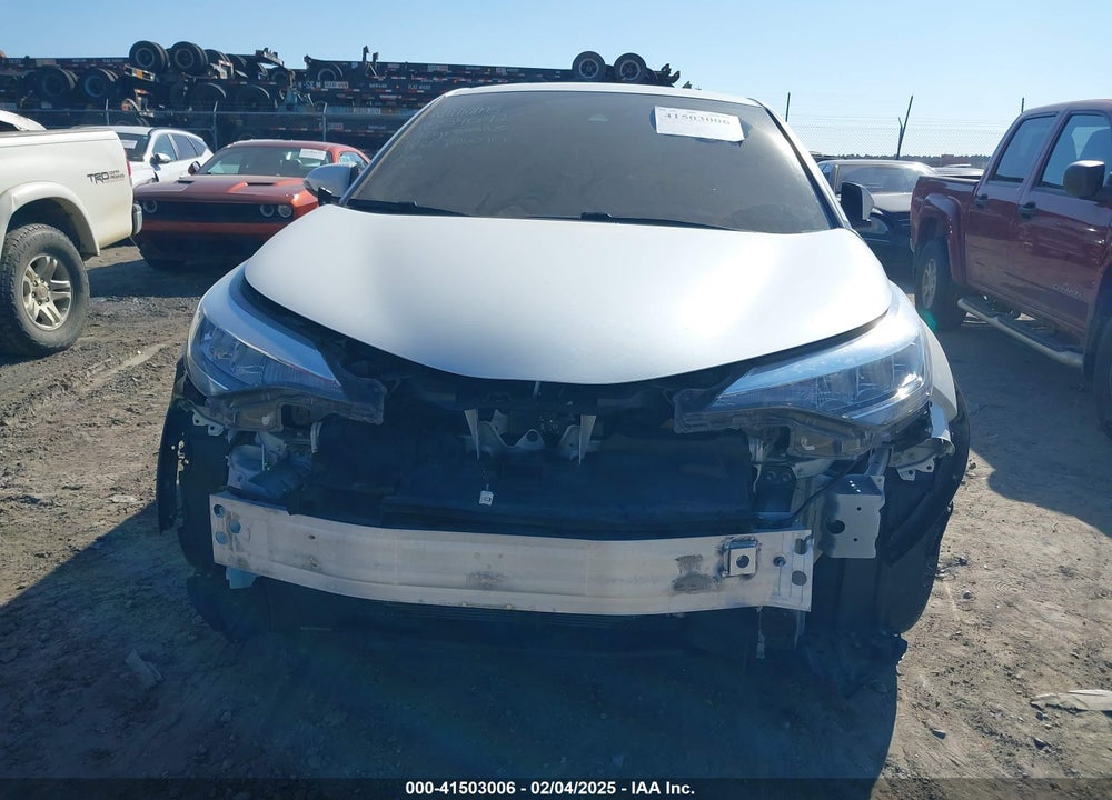 2022 TOYOTA C-HR VIN: NMTKHMBX7NR147213