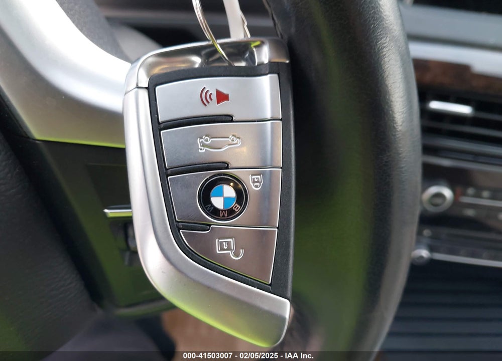 2015 BMW X5 XDRIVE35I VIN: 5UXKR0C50F0K67023