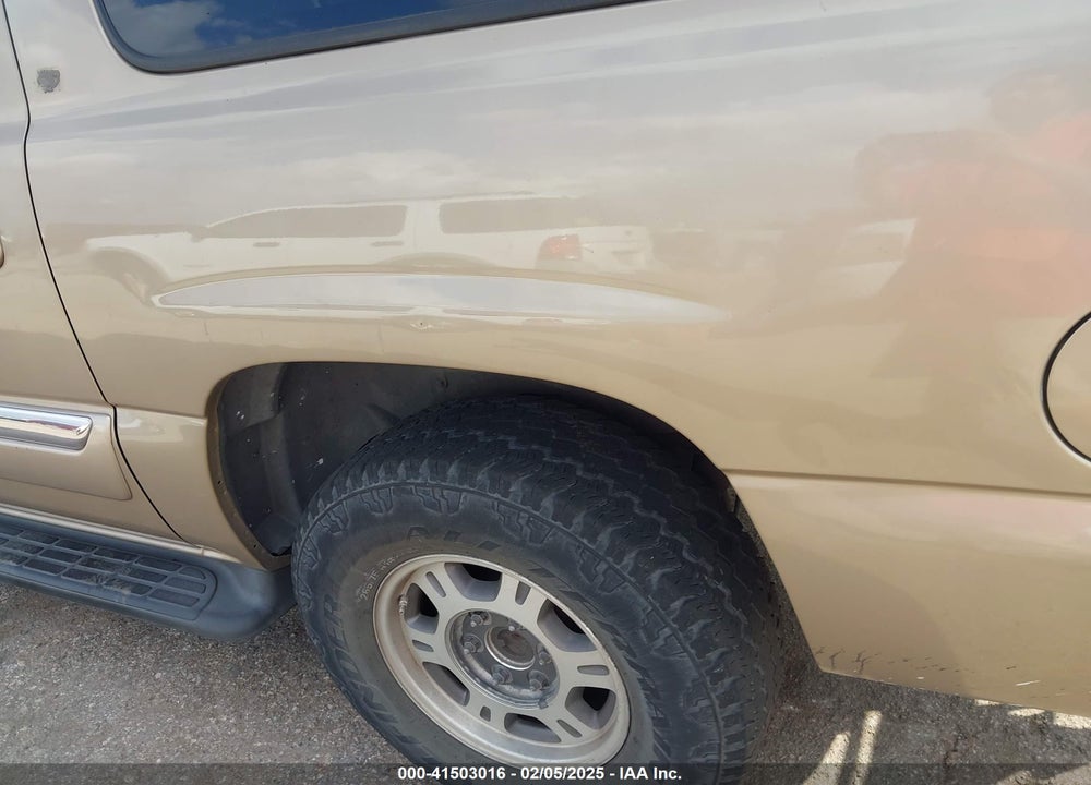 2005 GMC YUKON XL 1500 SLT VIN: 1GKEC16Z55J212696