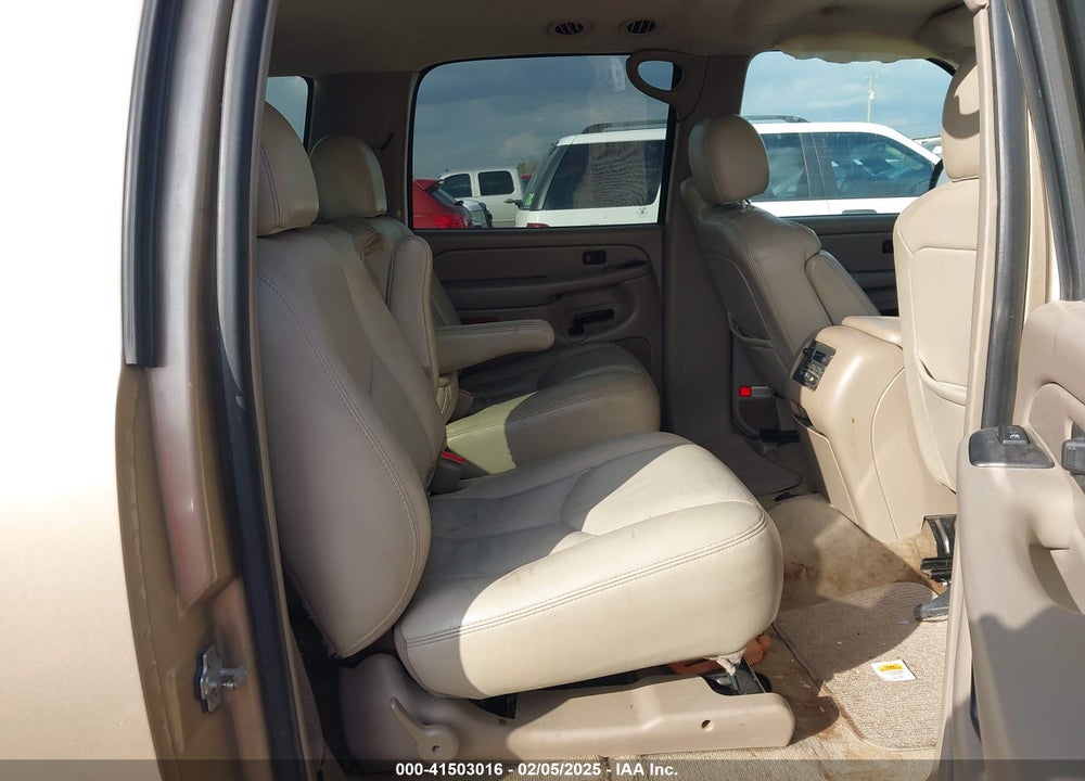 2005 GMC YUKON XL 1500 SLT VIN: 1GKEC16Z55J212696