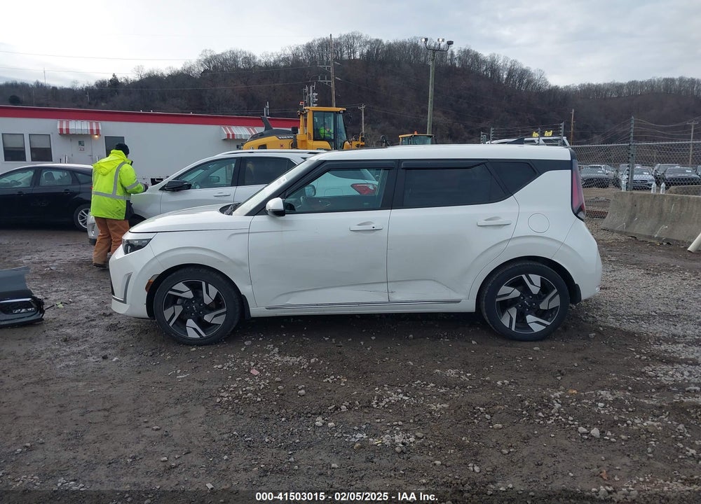 2023 KIA SOUL VIN: KNDJ53AU6P7887680