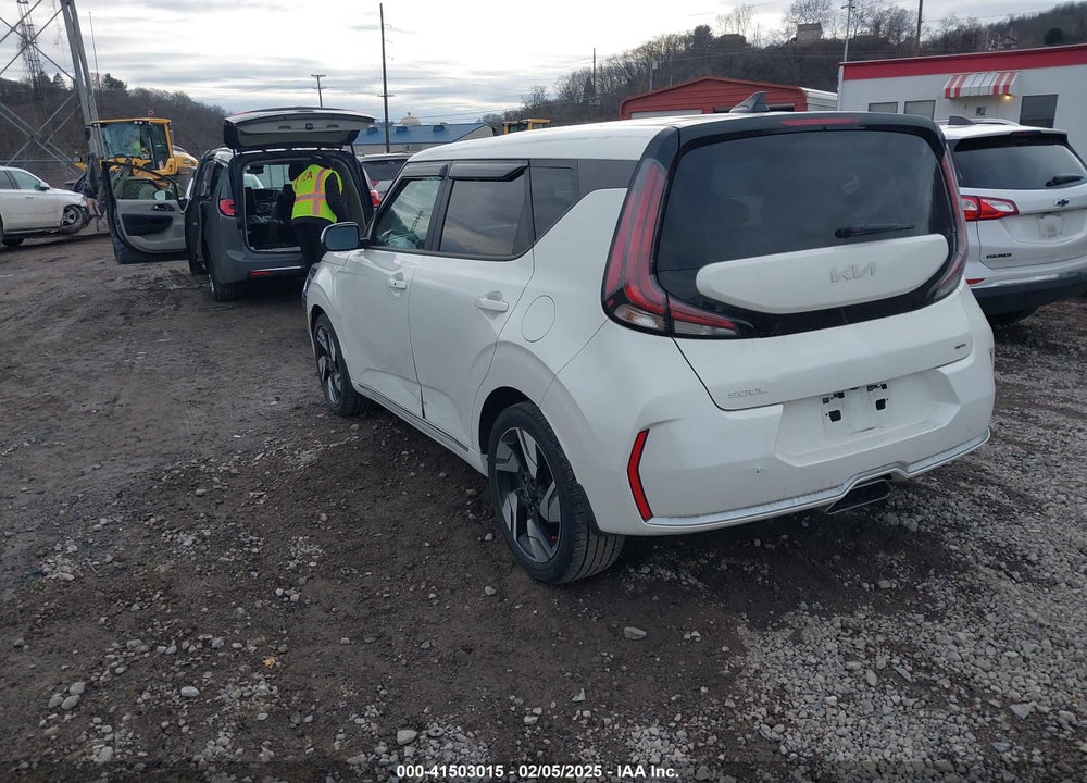 2023 KIA SOUL VIN: KNDJ53AU6P7887680