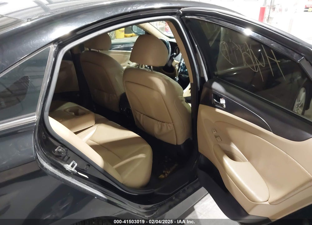 2012 HYUNDAI SONATA HYBRID VIN: KMHEC4A44CA030957