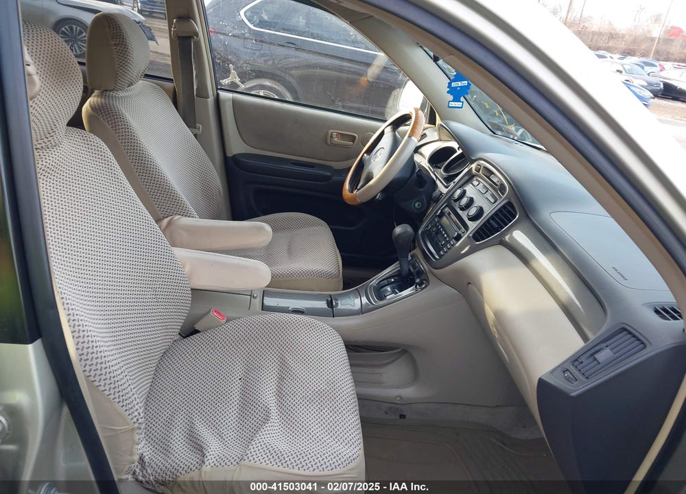 2003 TOYOTA HIGHLANDER VIN: JTEGD21A830047881