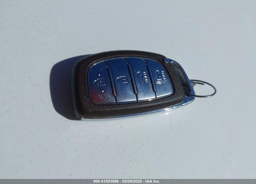 2019 HYUNDAI IONIQ VIN: KMHC65LC1KU169059