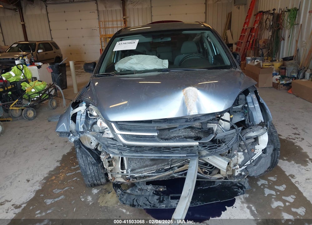 2011 HONDA CR-V LX VIN: 5J6RE3H30BL041510