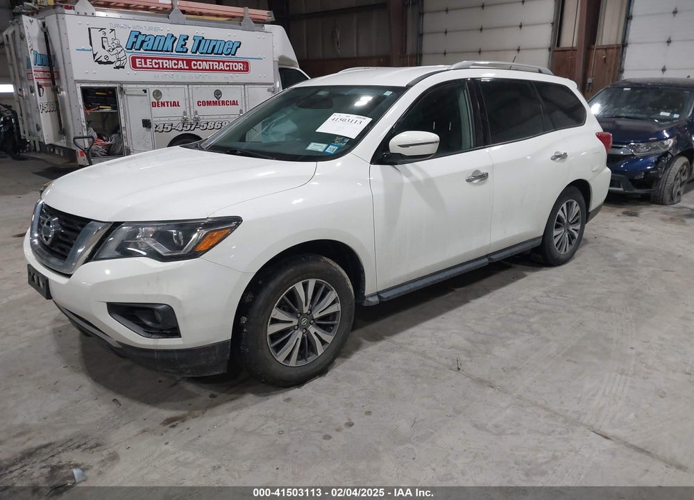 2017 NISSAN PATHFINDER SV VIN: 5N1DR2MM5HC665921