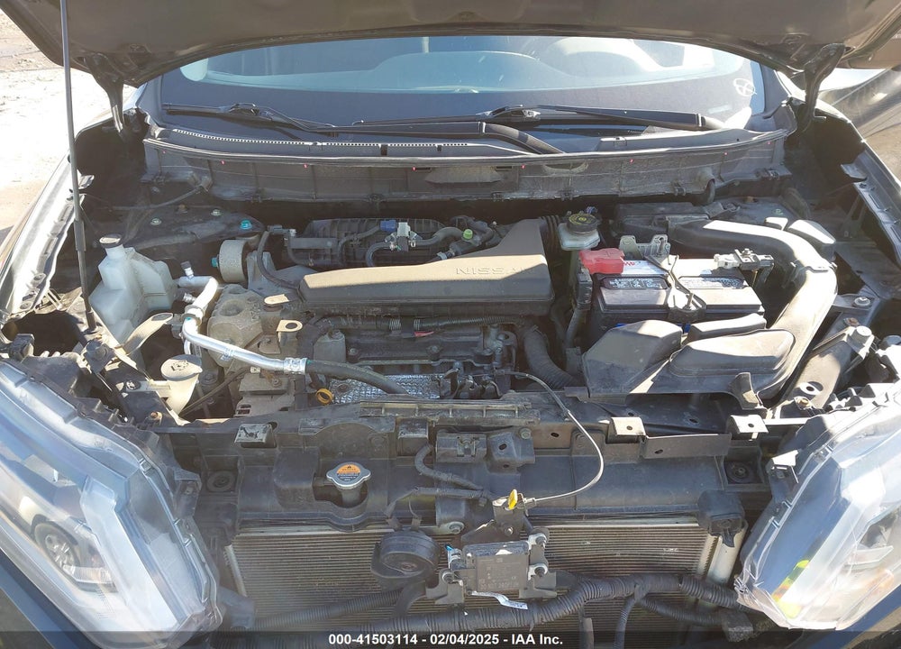 2018 NISSAN ROGUE VIN: KNMAT2MT0JP594562